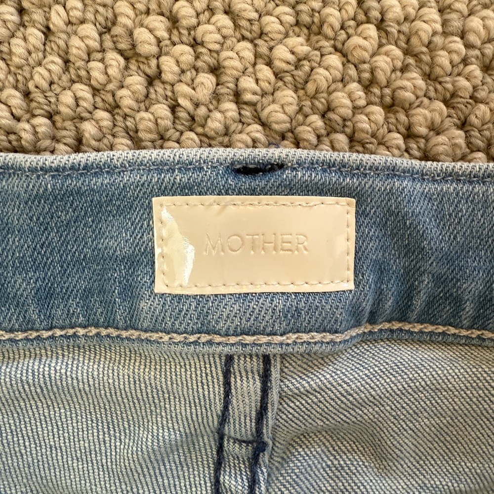 MOTHER The Proper Denim Shorts - Picture 5 of 7